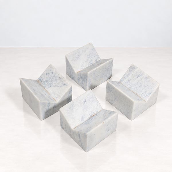 Giulio Lazzotti - FERMACARTE MODELLO PETIT GRANIT