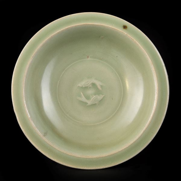 A LONGQUAN CELADON 'TWIN FISH' DISH