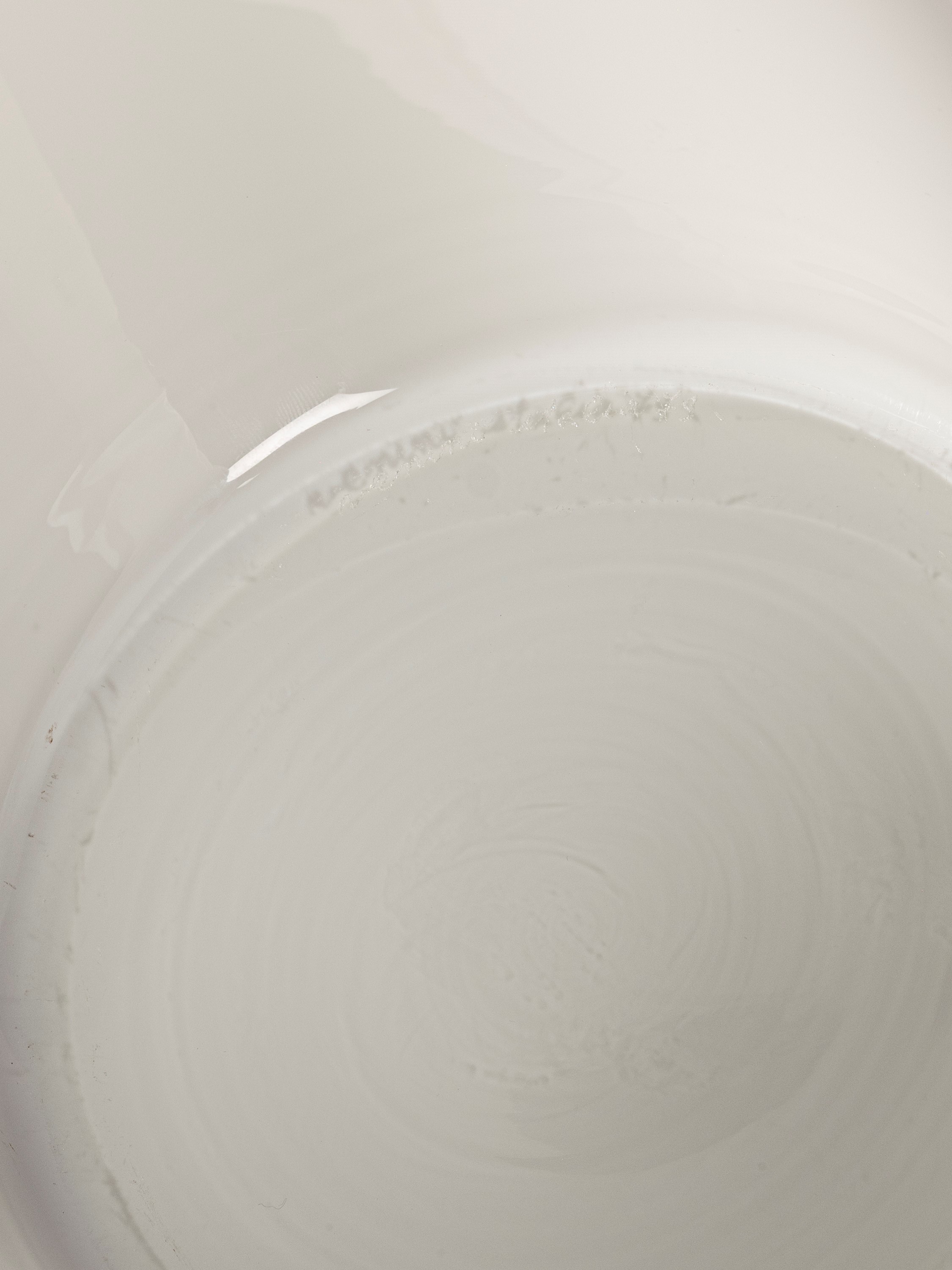 Venini - Grande vaso in vetro incamiciato, Murano