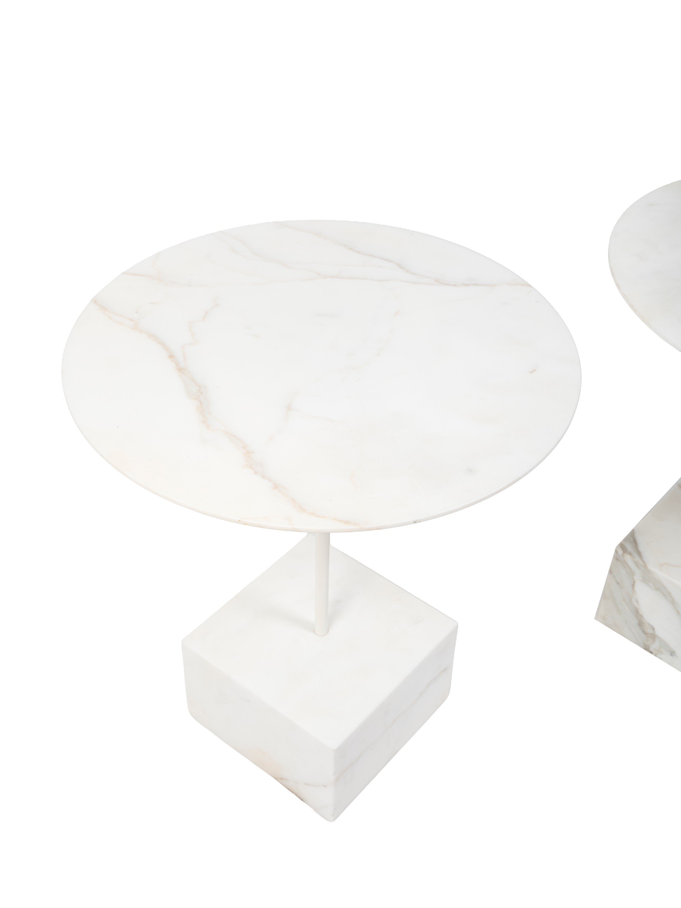 Ettore Sottsass - Tavolini Primavera, marmo Carrara e metallo laccato