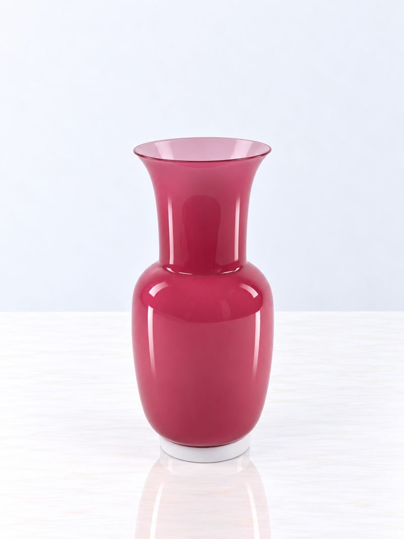 Venini - Vaso modello opalino in vetro incamiciato rosa, 1991