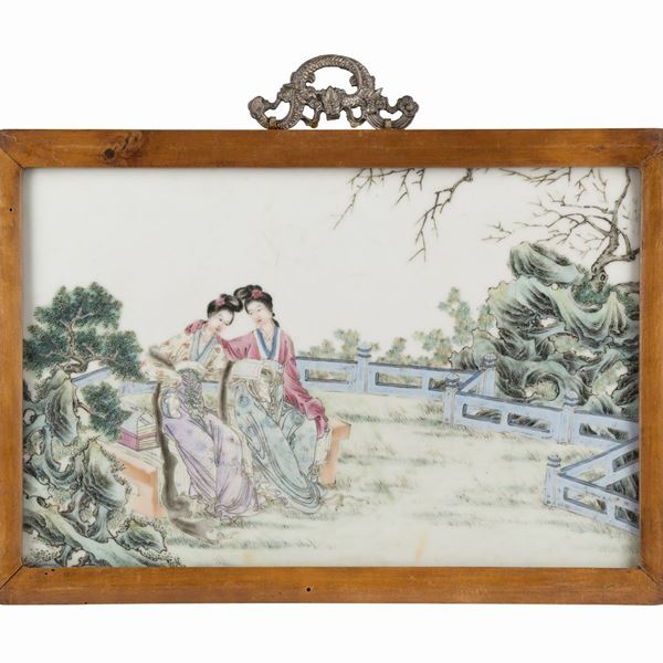 A FAMILLE ROSE PLAQUE