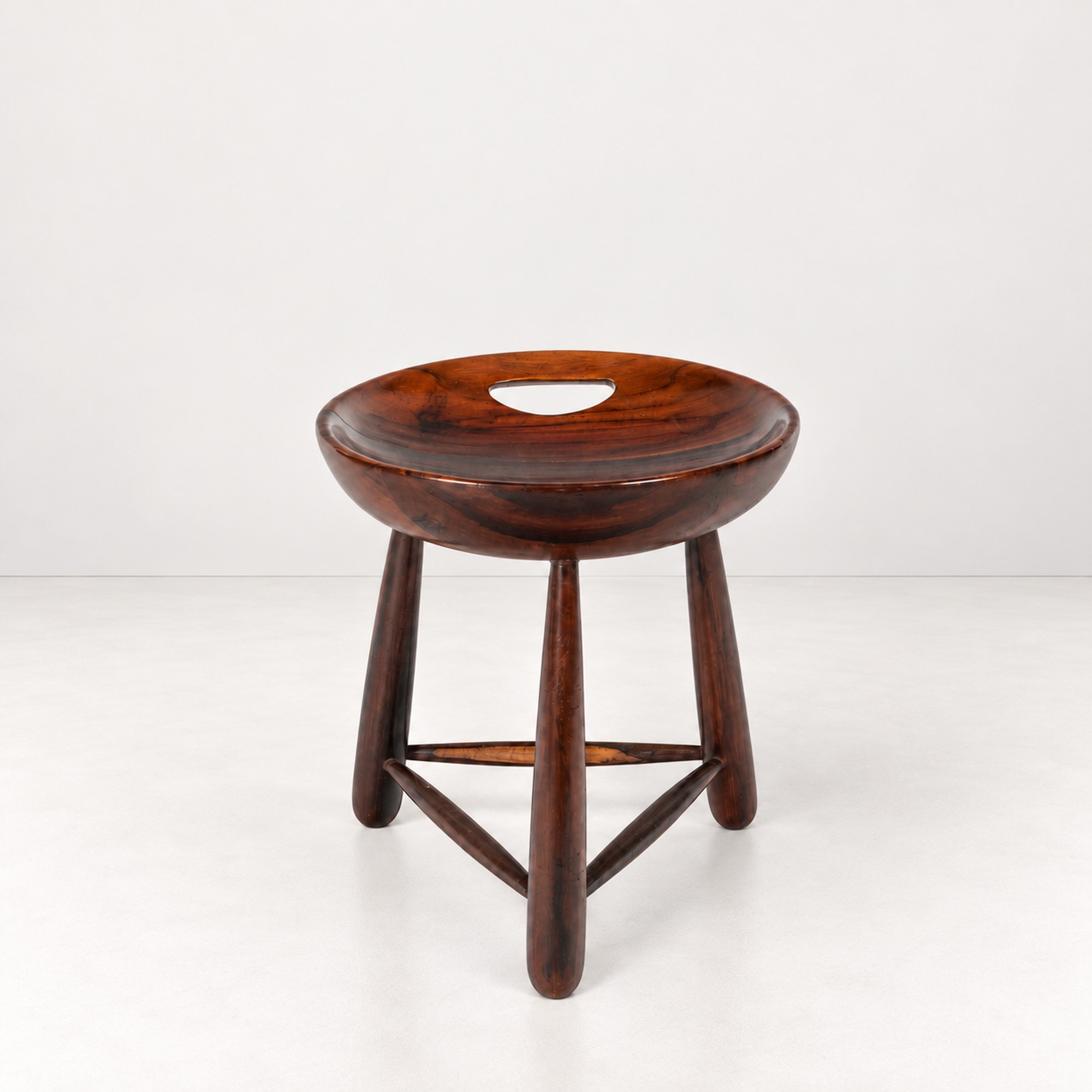 Sergio Rodrigues - Sgabello Mocho in legno massello