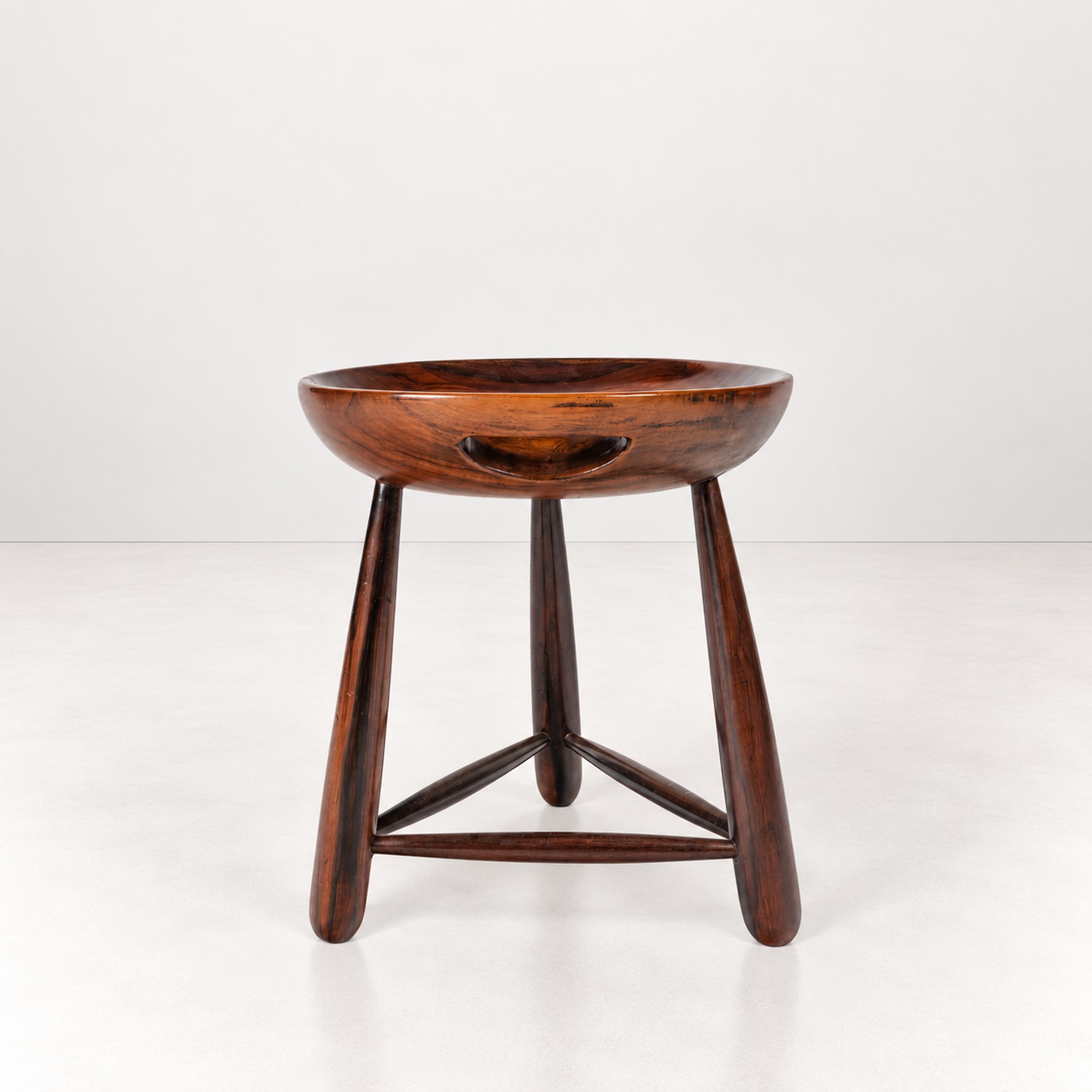 Sergio Rodrigues - Sgabello Mocho in legno massello