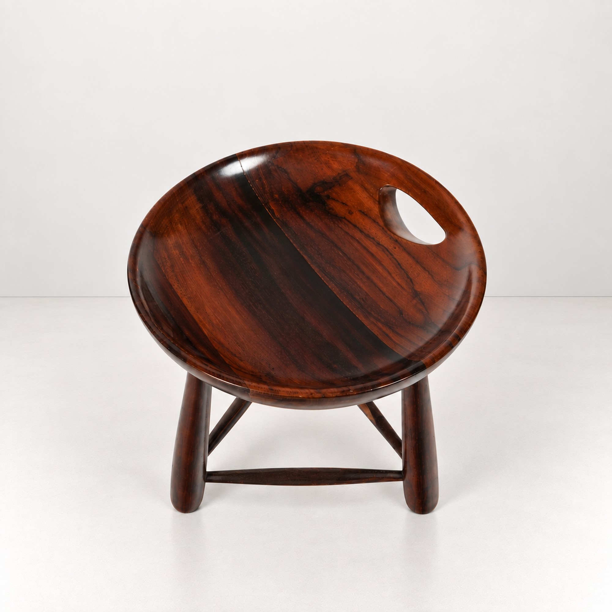 Sergio Rodrigues - Sgabello Mocho in legno massello