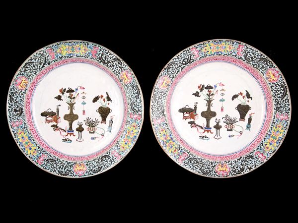 A PAIR OF ENAMEL ON COPPER DISHES