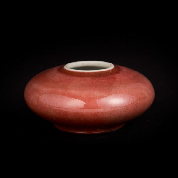 PEACHBLOOM GLAZED PORCELAIN BRUSH-WASHER