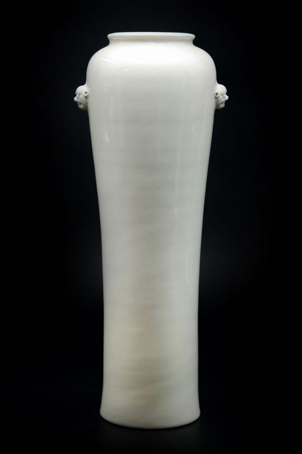 ° VASO IN PORCELLANA DEHUA 
