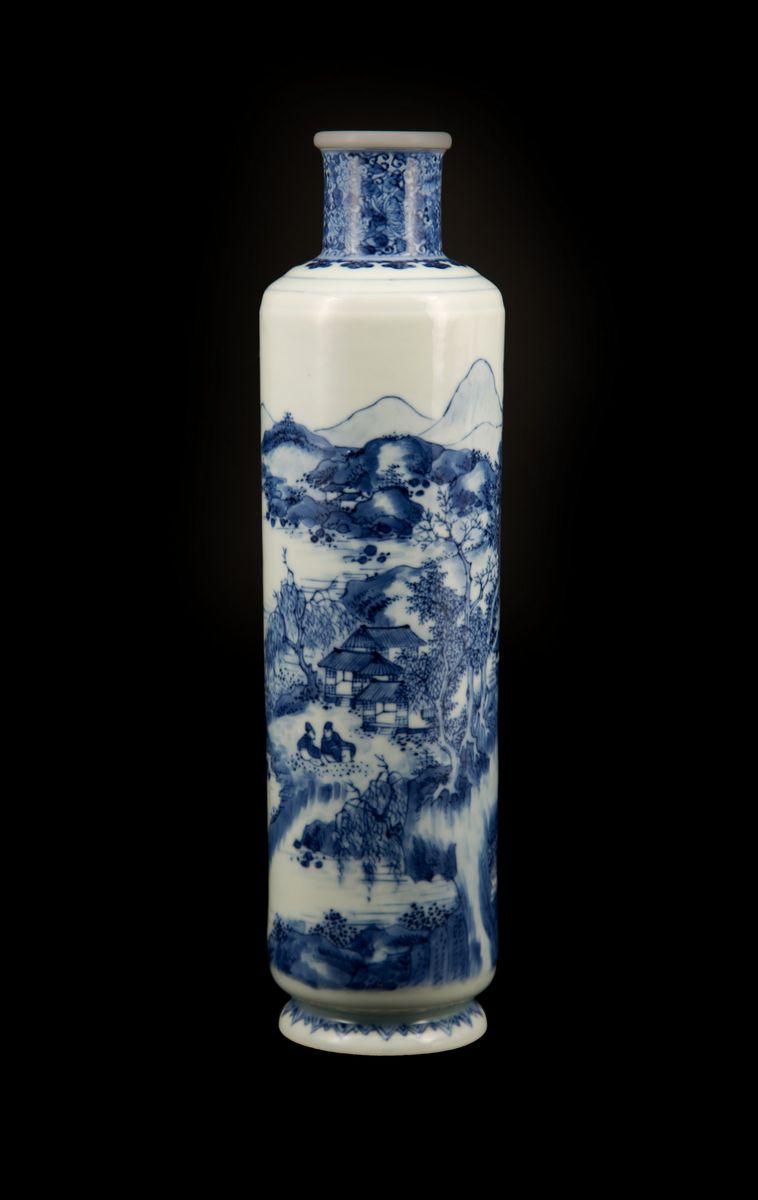 ° VASO IN PORCELLANA BIANCO E BLU