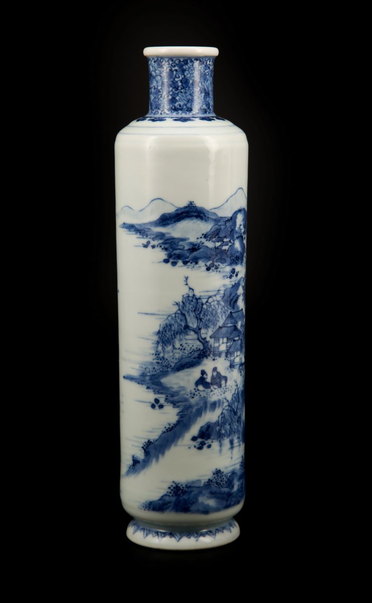 ° VASO IN PORCELLANA BIANCO E BLU