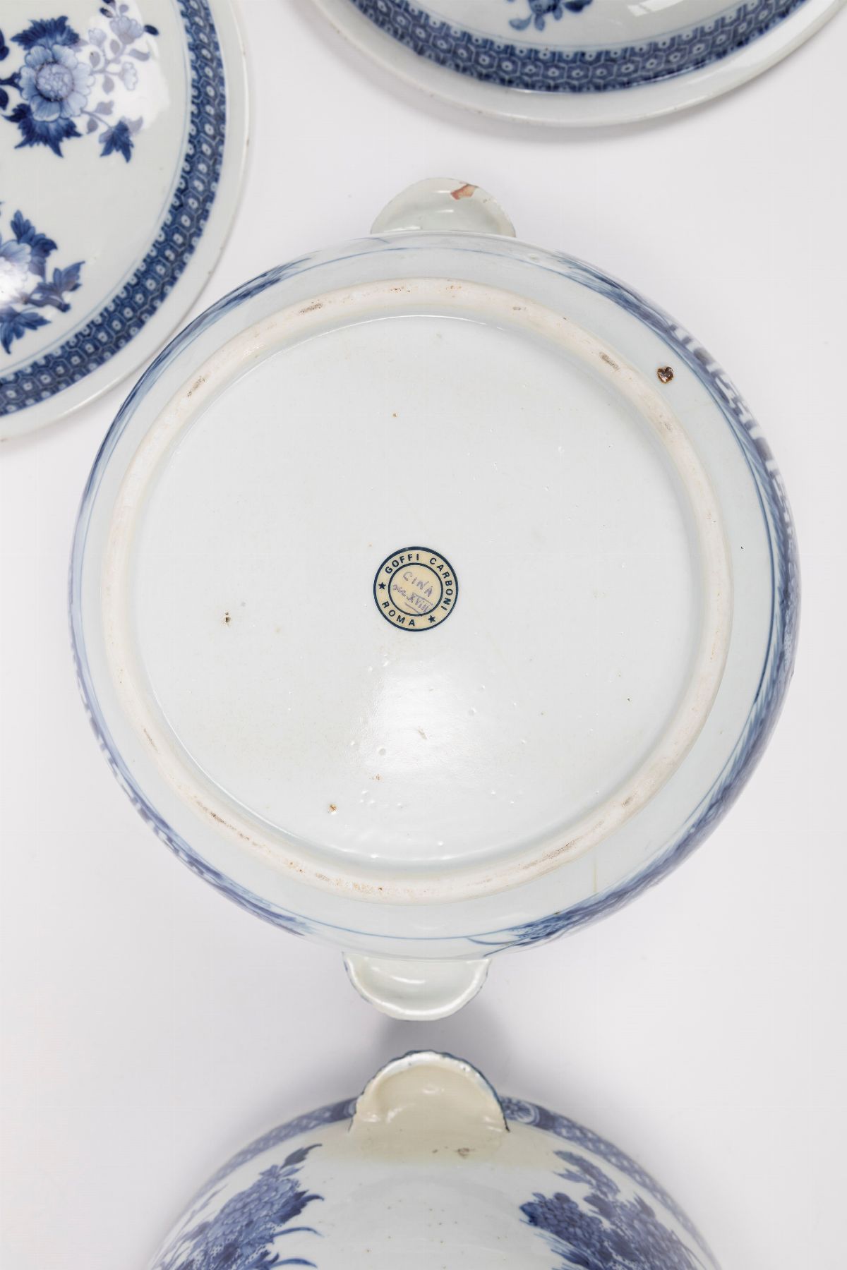 COPPIA DI ZUPPIERE IN PORCELLANA BIANCA E BLU