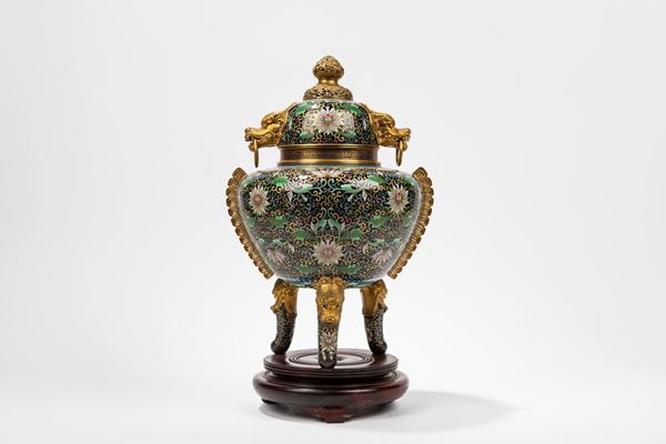 A CLOISONNE TRIPOD CENSER